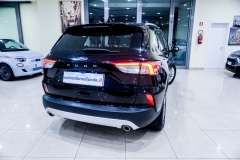 FORD KUGA 1500 TDCI DIESEL TITANIUM USATA 4