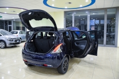 LANCIA Y 1.0 Hybrid 70CV Ecochic GOLD 10