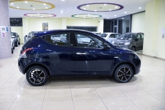 LANCIA Y 1.0 Hybrid 70CV Ecochic GOLD 15