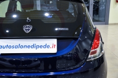 LANCIA Y 1.0 Hybrid 70CV Ecochic GOLD 27