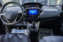 LANCIA Y 1.0 Hybrid 70CV Ecochic GOLD 38