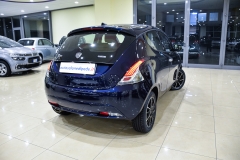 LANCIA Y 1.0 Hybrid 70CV Ecochic GOLD 4