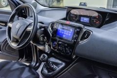 LANCIA Y 1.0 Hybrid 70CV Ecochic GOLD 42