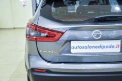 NISSAN QASHQAI AUTOMATICA DIESEL USATA MATERA 27