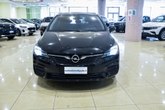 OPEL ASTRA SPORT TOURER SW USATA MATERA 2