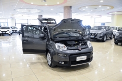 FIAT PANDA 1.0 Hybrid 70CV Firefly City 9