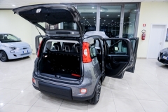 FIAT PANDA HYBRID FIRE FLY KM0 USATA 10