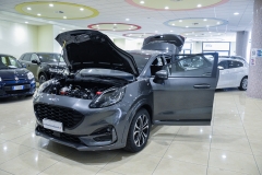 Ford puma hybrid st-line automatico cambio usata km0 matera 7
