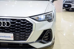 Q3 SPORTBACK 18