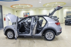 VOLKSWAGEN T-ROC 1.5 TSI 150CV Life 16