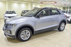 VOLKSWAGEN T-ROC 1.5 TSI 150CV Life 17