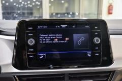 VOLKSWAGEN T-ROC 1.5 TSI 150CV Life 51