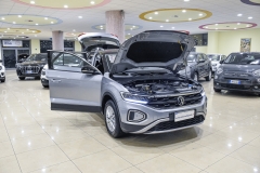 VOLKSWAGEN T-ROC 1.5 TSI 150CV Life 9