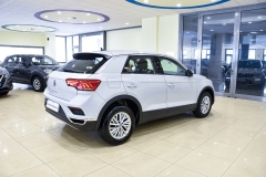 VOLKSWAGEN T-ROC 1.6 TDI 115CV SCR Business BMT SPORT utility 18