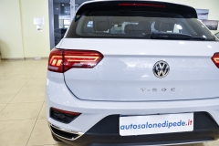 VOLKSWAGEN T-ROC 1.6 TDI 115CV SCR Business BMT SPORT utility 26