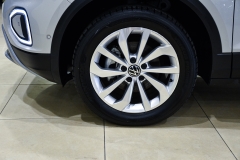 VOLKSWAGEN T-ROC USATA KM0 MATERA 23