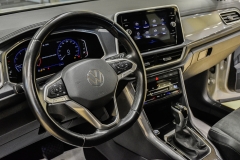 VOLKSWAGEN T-ROC USATA KM0 MATERA 41