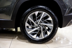 HYUNDAI TUCSON HYBRID USATA 26