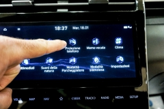 HYUNDAI TUCSON HYBRID USATA 66