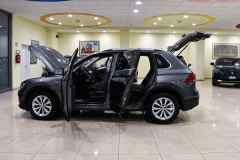 Volkswagen Tiguan usata Matera 14