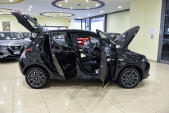 LANCIA Y 1.0 Hybrid 70CV Firefly 16