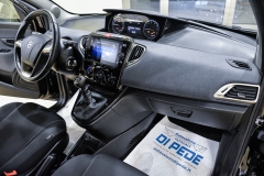 LANCIA Y 1.0 Hybrid 70CV Firefly 35