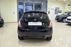 LANCIA Y 1.0 Hybrid 70CV Firefly 5
