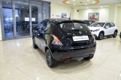 LANCIA Y 1.0 Hybrid 70CV Firefly 6
