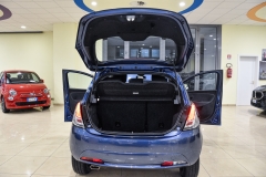 LANCIA Y 1.0 Hybrid 70CV Firefly GOLD 11