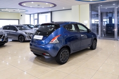 LANCIA Y Hybrid 70CV Firefly Oro 18