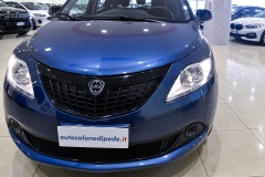 LANCIA Y Hybrid 70CV Firefly Oro 21