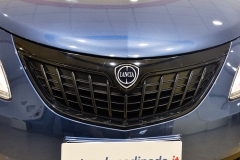 LANCIA Y Hybrid 70CV Firefly Oro 22