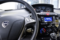 LANCIA Y Hybrid 70CV Firefly Oro 45