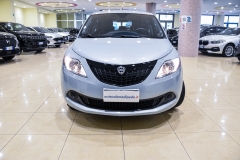 LANCIA Y 1,0 Hybrid 70CV Firefly Oro 2