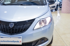 LANCIA Y 1,0 Hybrid 70CV Firefly Oro 20