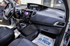 LANCIA Y 1,0 Hybrid 70CV Firefly Oro 38