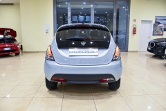 LANCIA Y 1,0 Hybrid 70CV Firefly Oro 5