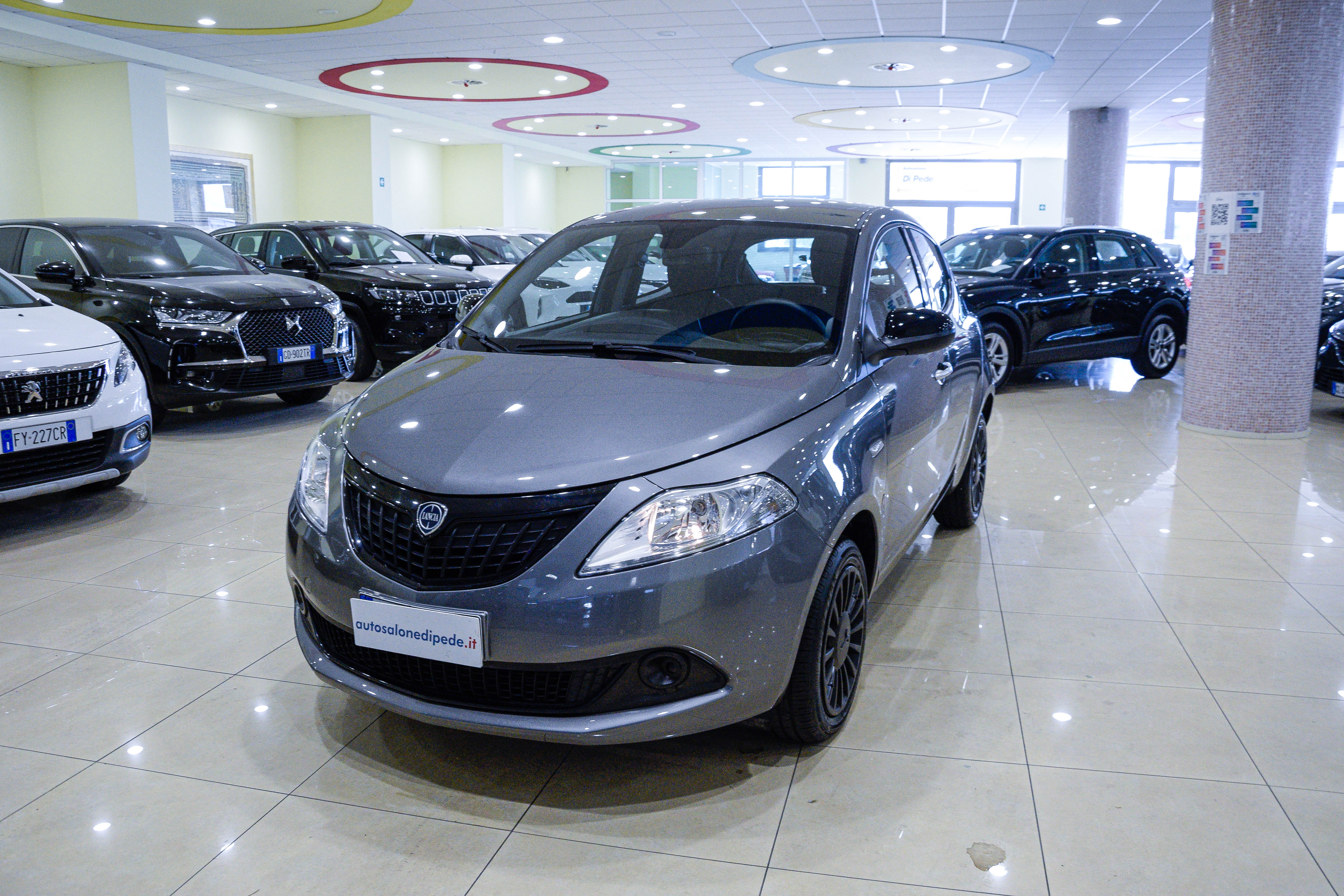 LANCIA Y Hybrid FIREFLY SILVER 1