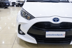 TOYOTA YARIS 1.5 Hybrid 92CV 17