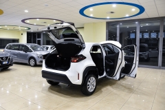 TOYOTA YARIS CROSS 1.5 Hybrid 92CV Business 10