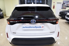 TOYOTA YARIS CROSS 1.5 Hybrid 92CV Business 28