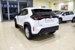 TOYOTA YARIS CROSS 1.5 Hybrid 92CV Business 6