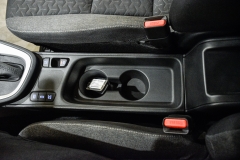 TOYOTA YARIS CROSS 1.5 Hybrid 92CV Business 64