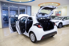 TOYOTA YARIS 1.5 HYBRID 12
