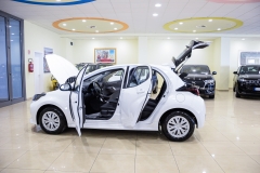 TOYOTA YARIS 1.5 HYBRID 14