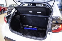 TOYOTA YARIS 1.5 HYBRID 27
