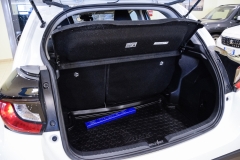 TOYOTA YARIS 1.5 HYBRID 29