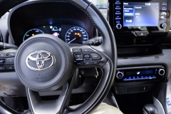 TOYOTA YARIS 1.5 HYBRID 44