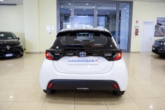 TOYOTA YARIS 1.5 HYBRID 5