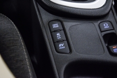 TOYOTA YARIS 1.5 HYBRID 53
